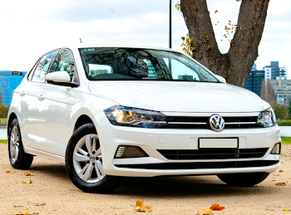 Louer VW Polo aut à Iasi classe Economique
